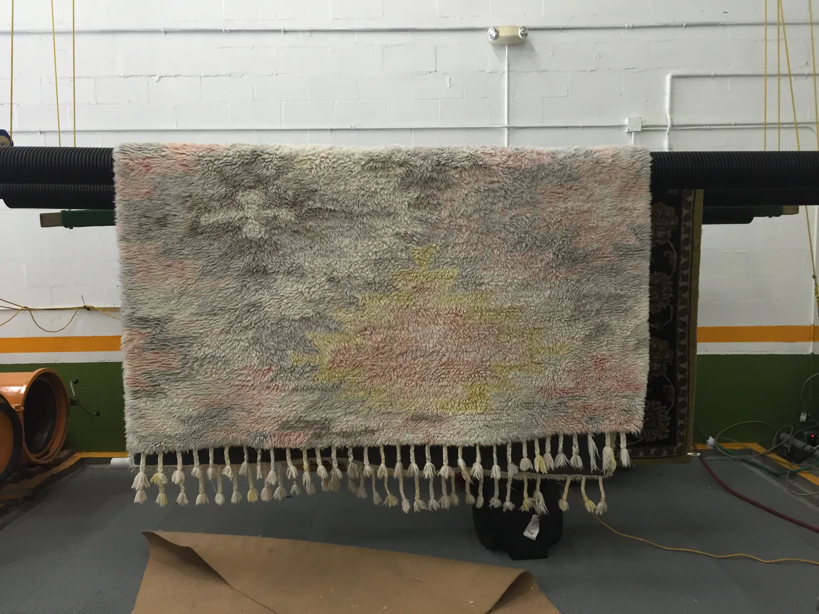 Mizner Rug Plant — fringe and edge repair in Boca Raton